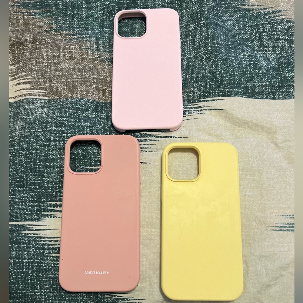 Lot of 3 IPHONE 12 Pro max Cases